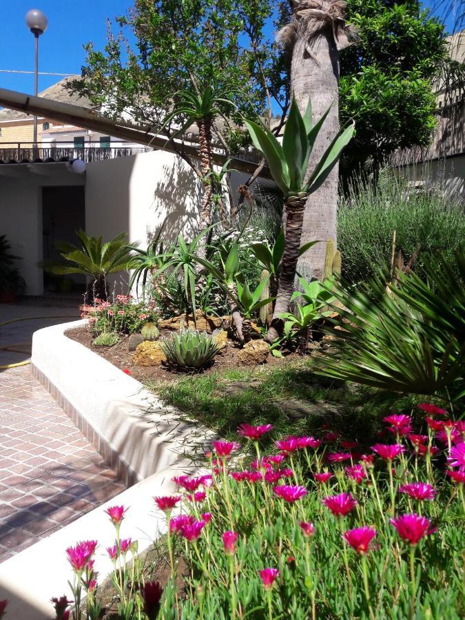 The Garden House Alla Scala Dei Turchi Realmonte Exterior foto